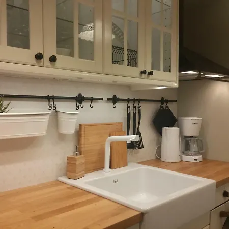 Papiniidu 23 Studio Pärnu